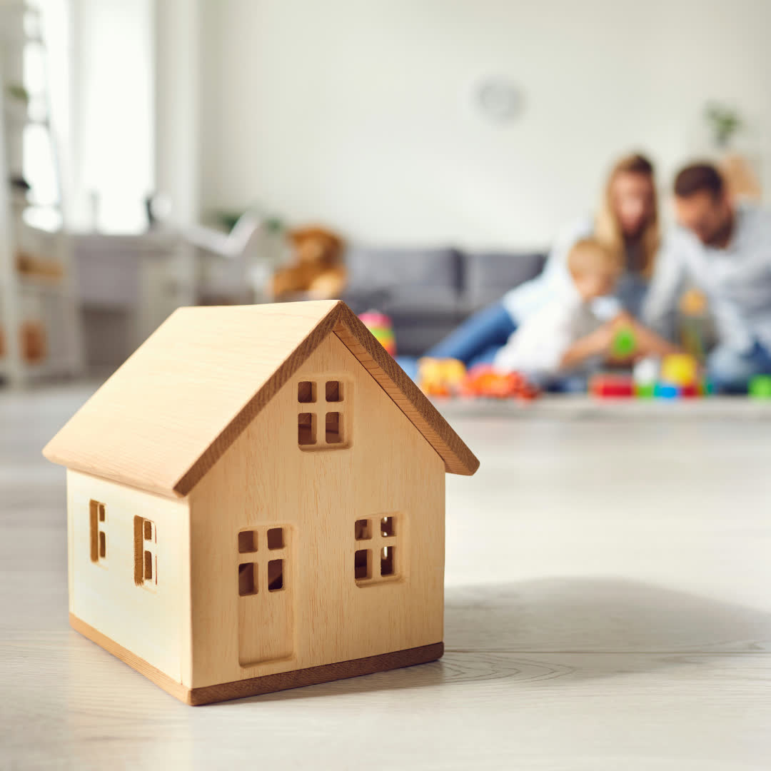 Mortgage adviser